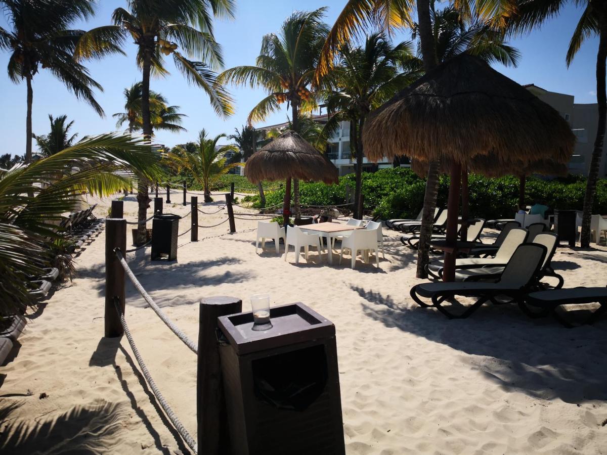 Beachside Corasol El Amanecer De Frida Para 2 Personas Playa del Carmen Exteriör bild